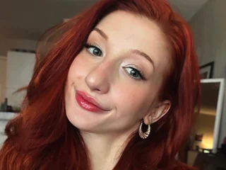 JustALilBrat Bdsm webcam from United States